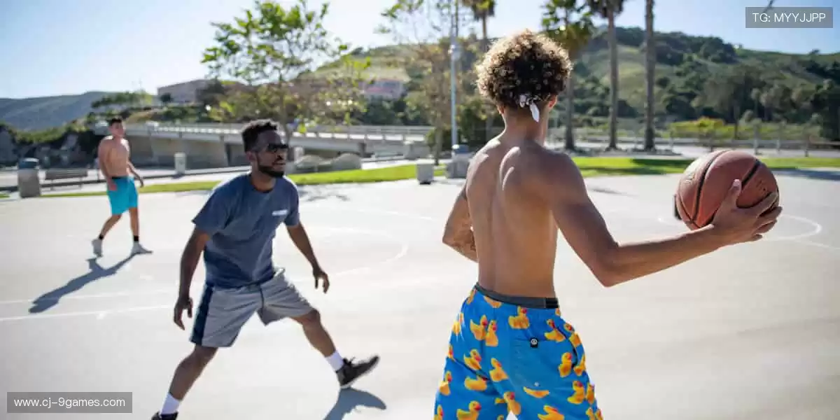 周边好物，点燃热爱！🎯👕